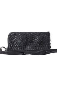 2202-W05B Drop Purse 02 Black