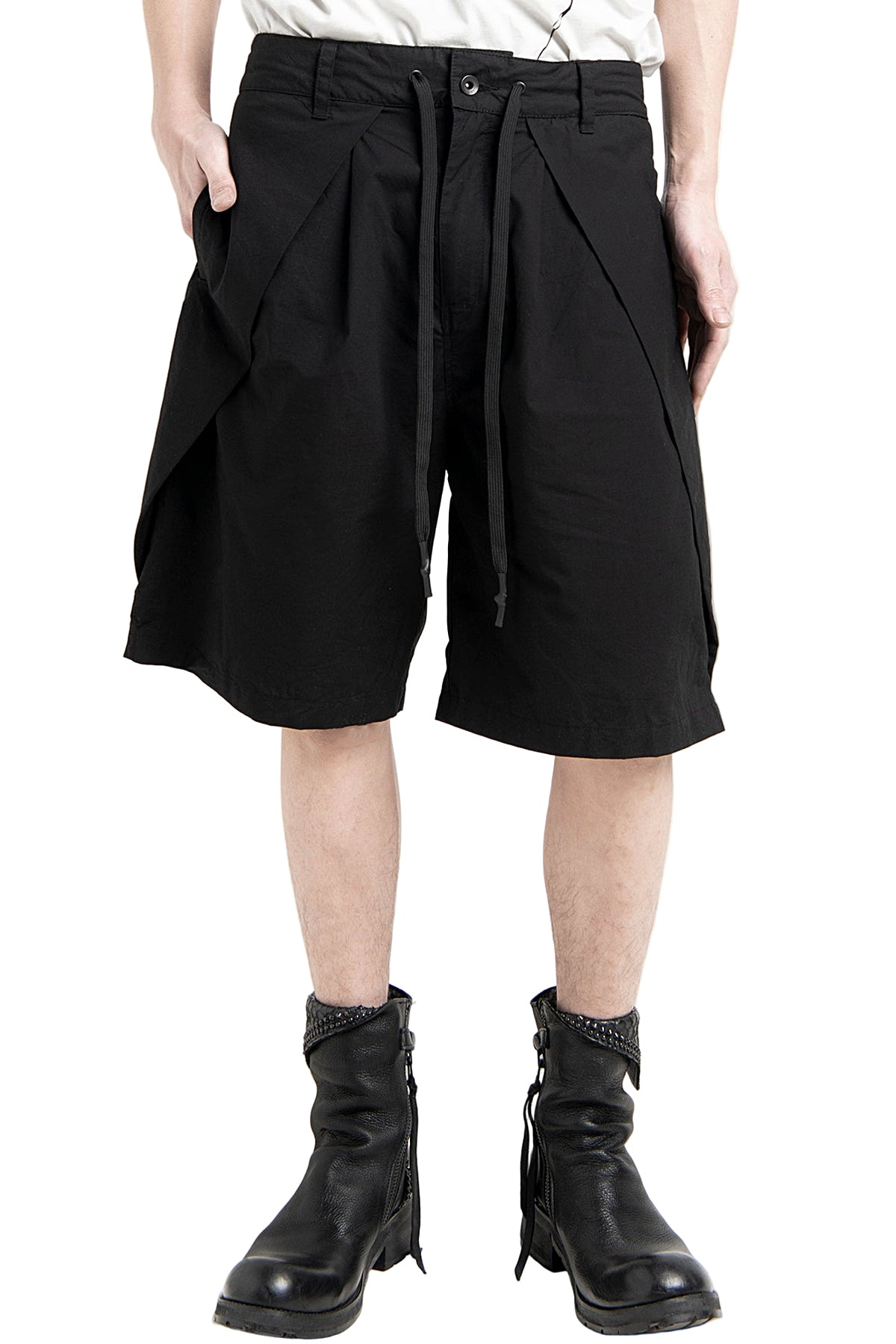 2501-PT01 Cotton Tuck Shorts