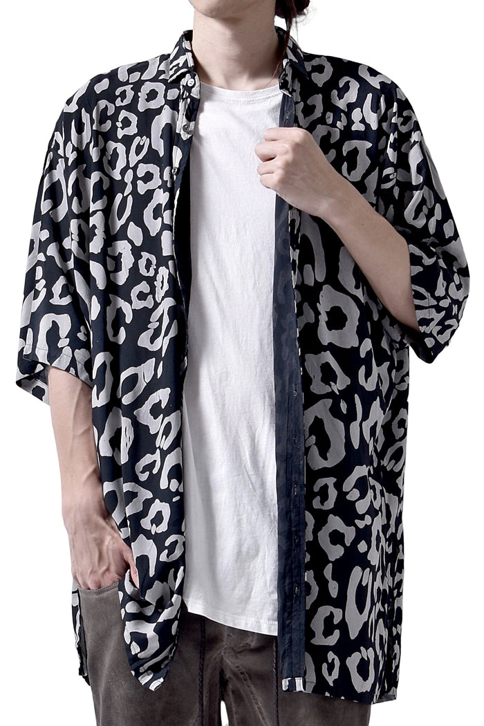 2101-SH07 Leopard Lazy Shirt