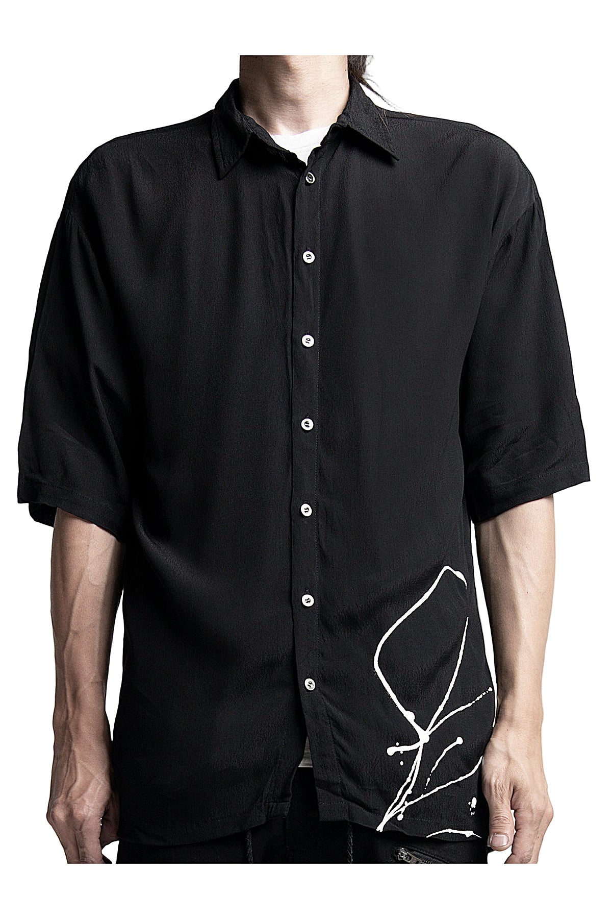 2401-SH09 Splash Crepe Rayon Slim Shirt Black