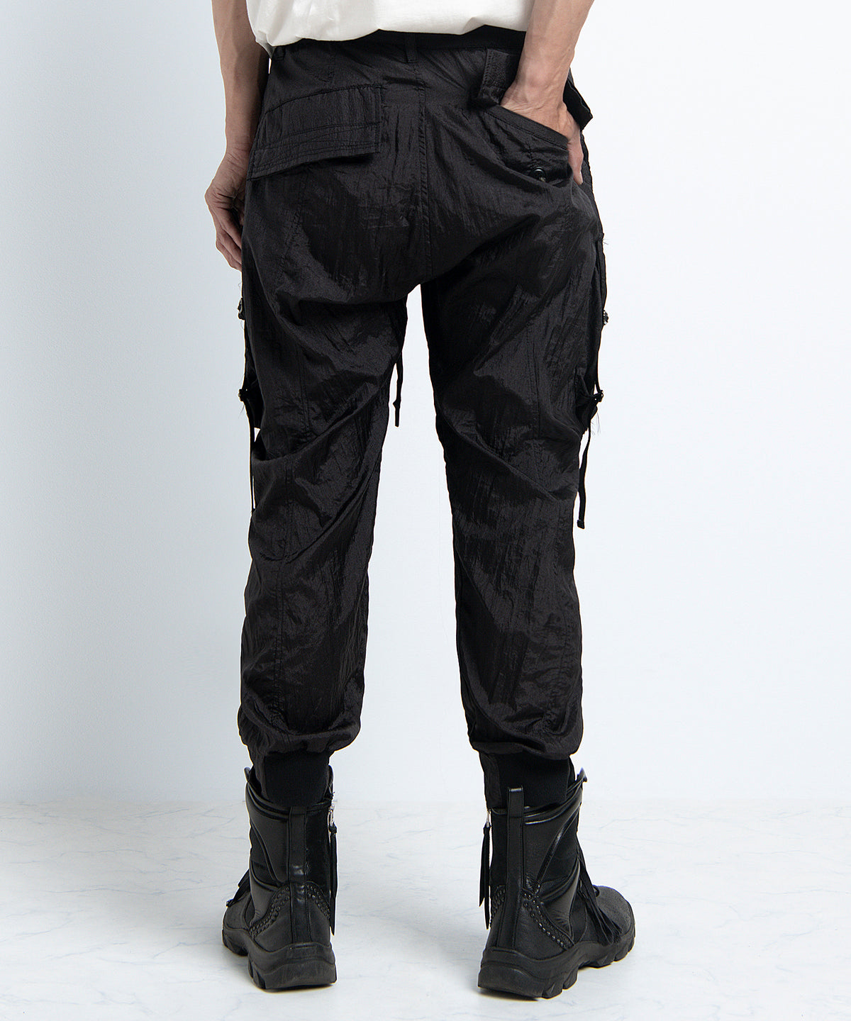 2401-PT05 Black Metal Parachute Pants 02 Black