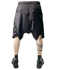 2401-PT11 Parachute Lazy Shorts Black