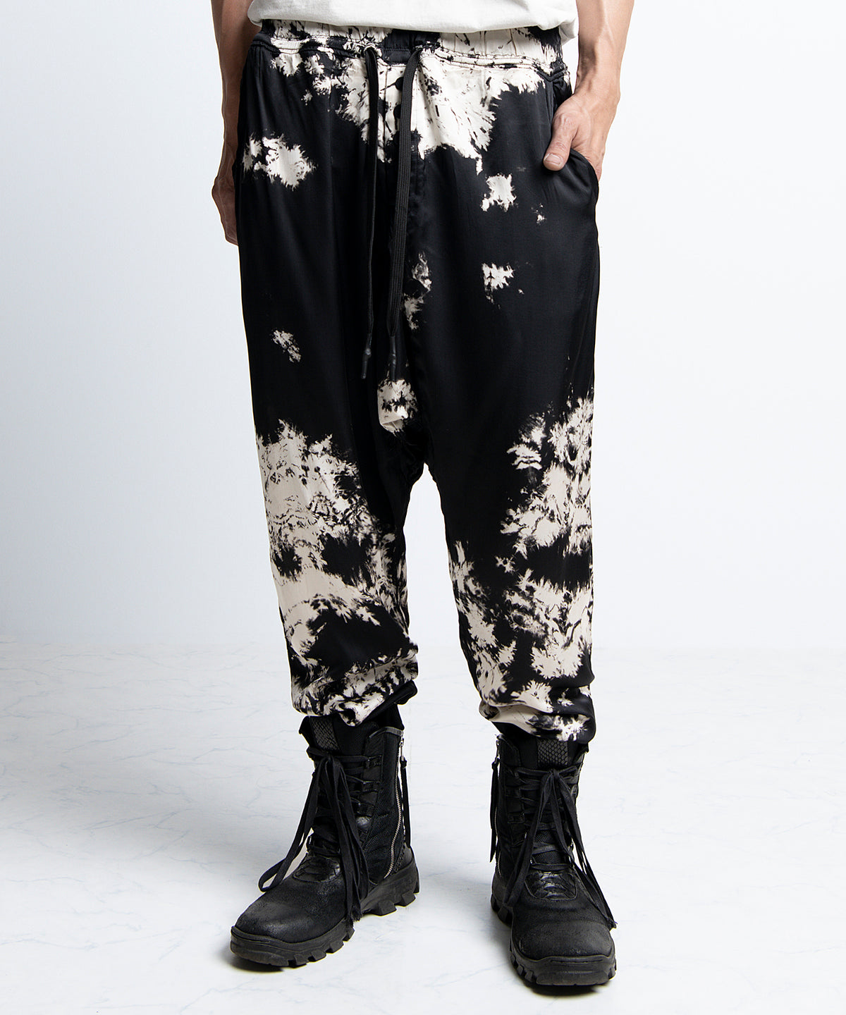 2401-PT08 Tie Dye Viscose Triangle Pants