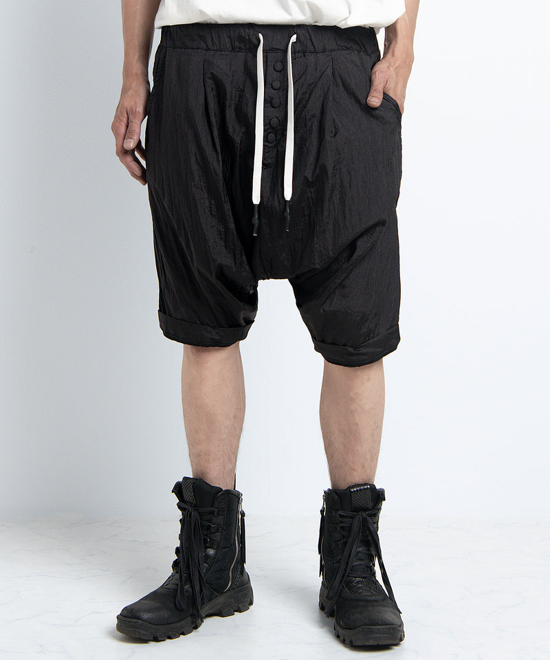 2401-PT11 Parachute Lazy Shorts Black