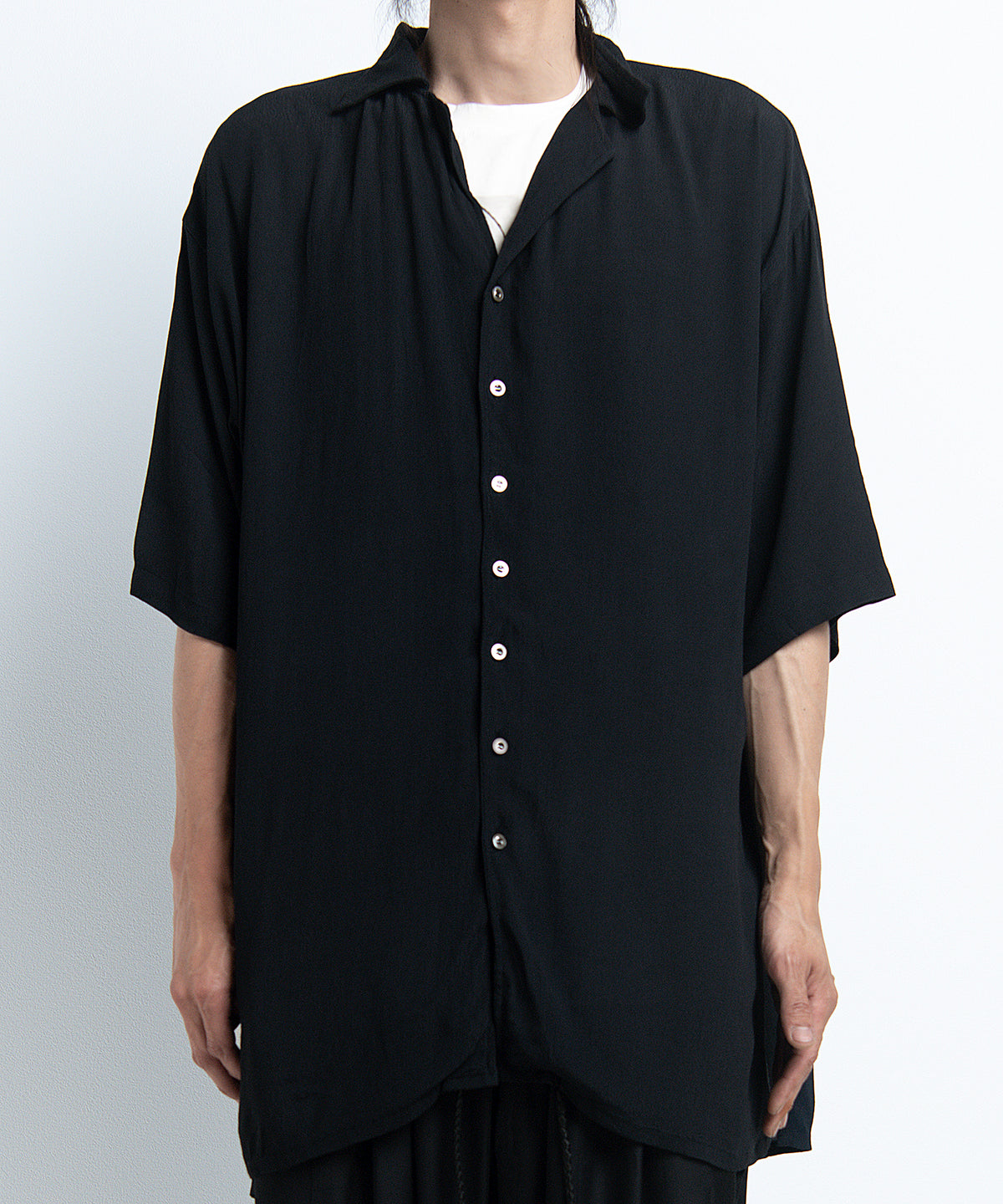 2401-SH03 Splash Crepe Rayon Lazy Shirt Black