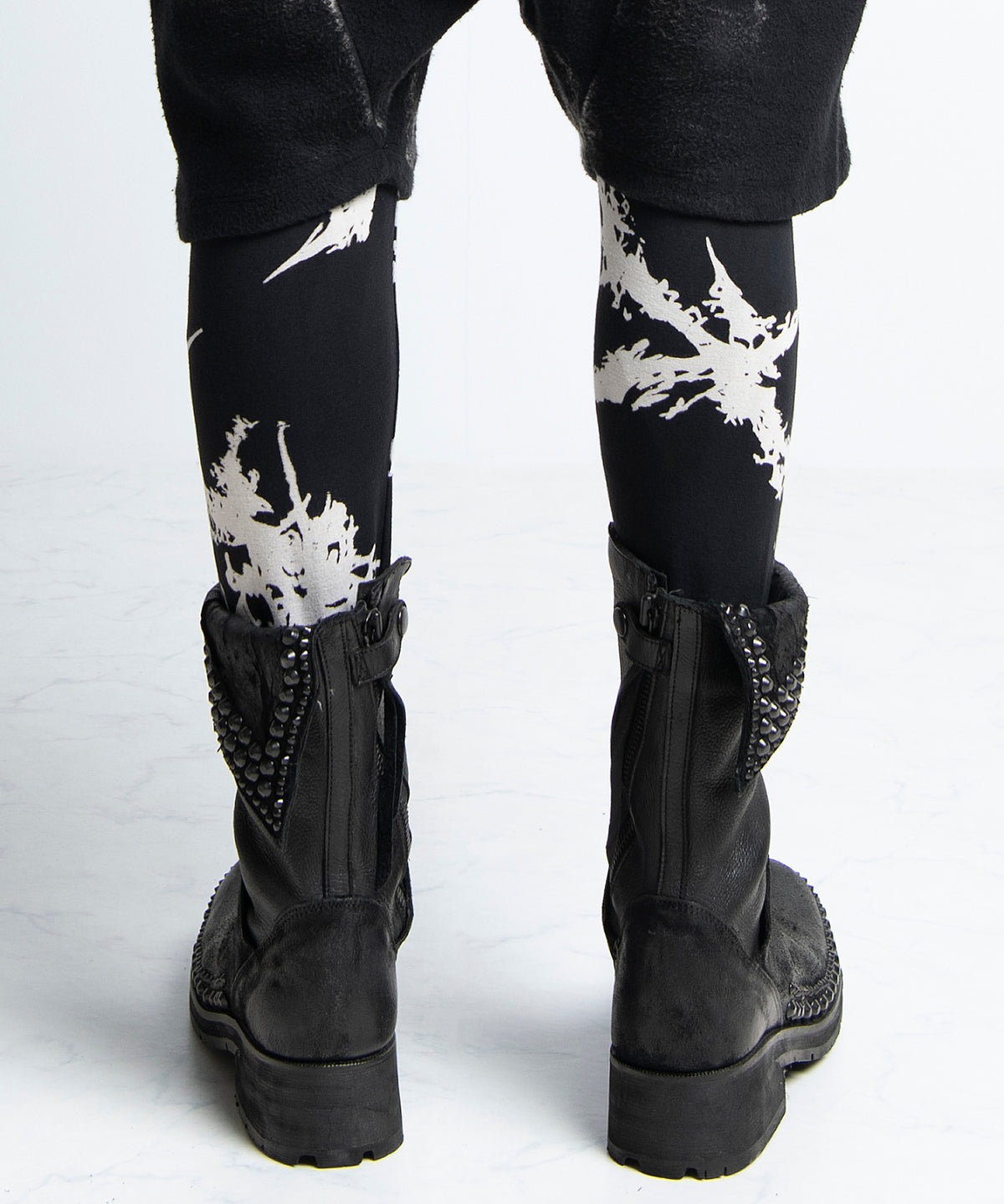 2402-PT12 Discharged Cross Leggings -Men's-