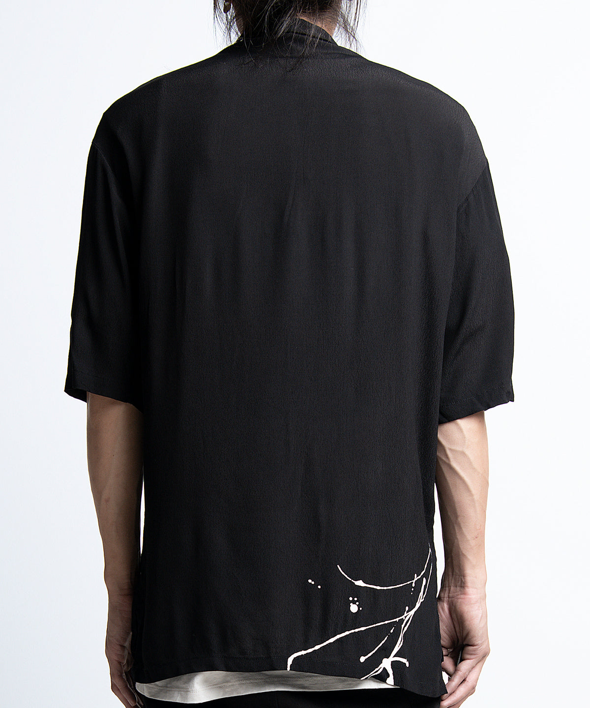 2401-SH09 Splash Crepe Rayon Slim Shirt Black