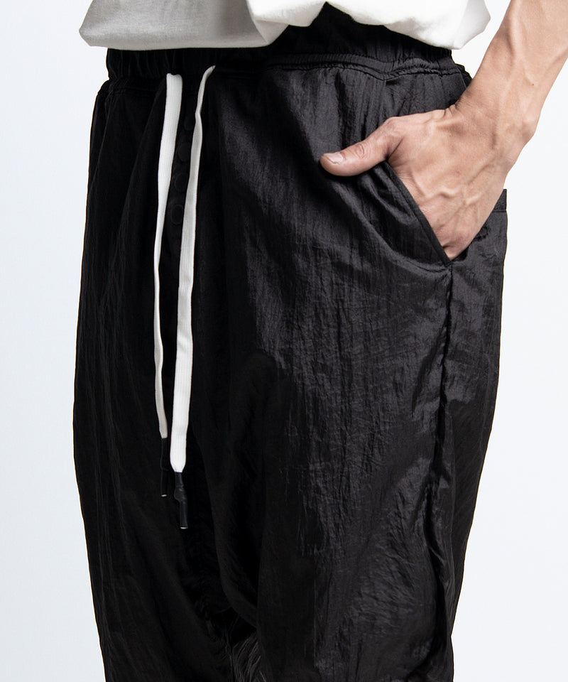 2401-PT10 Parachute Triangle Pants Black