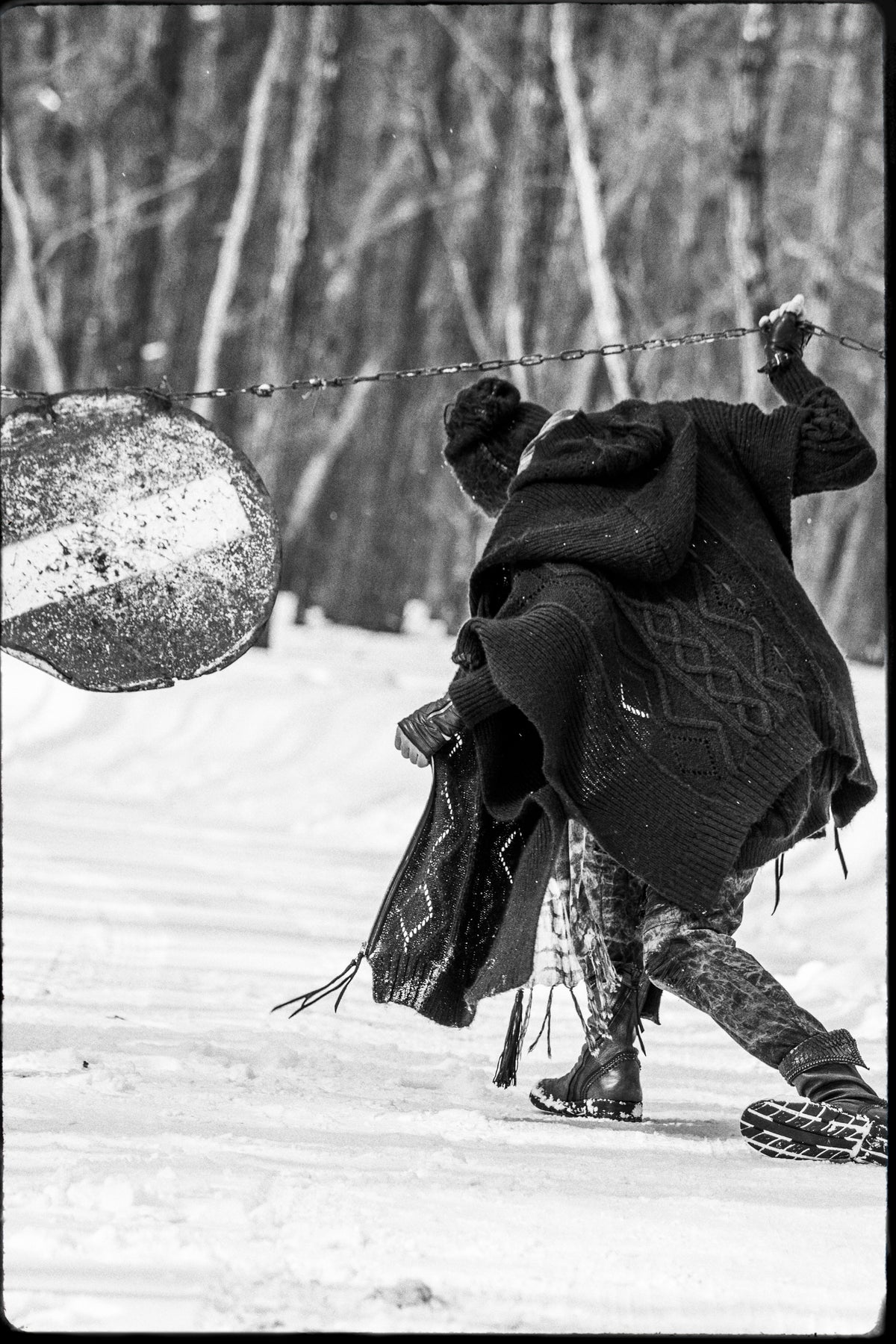 1702-KT02 Mohair Cable Domino Poncho