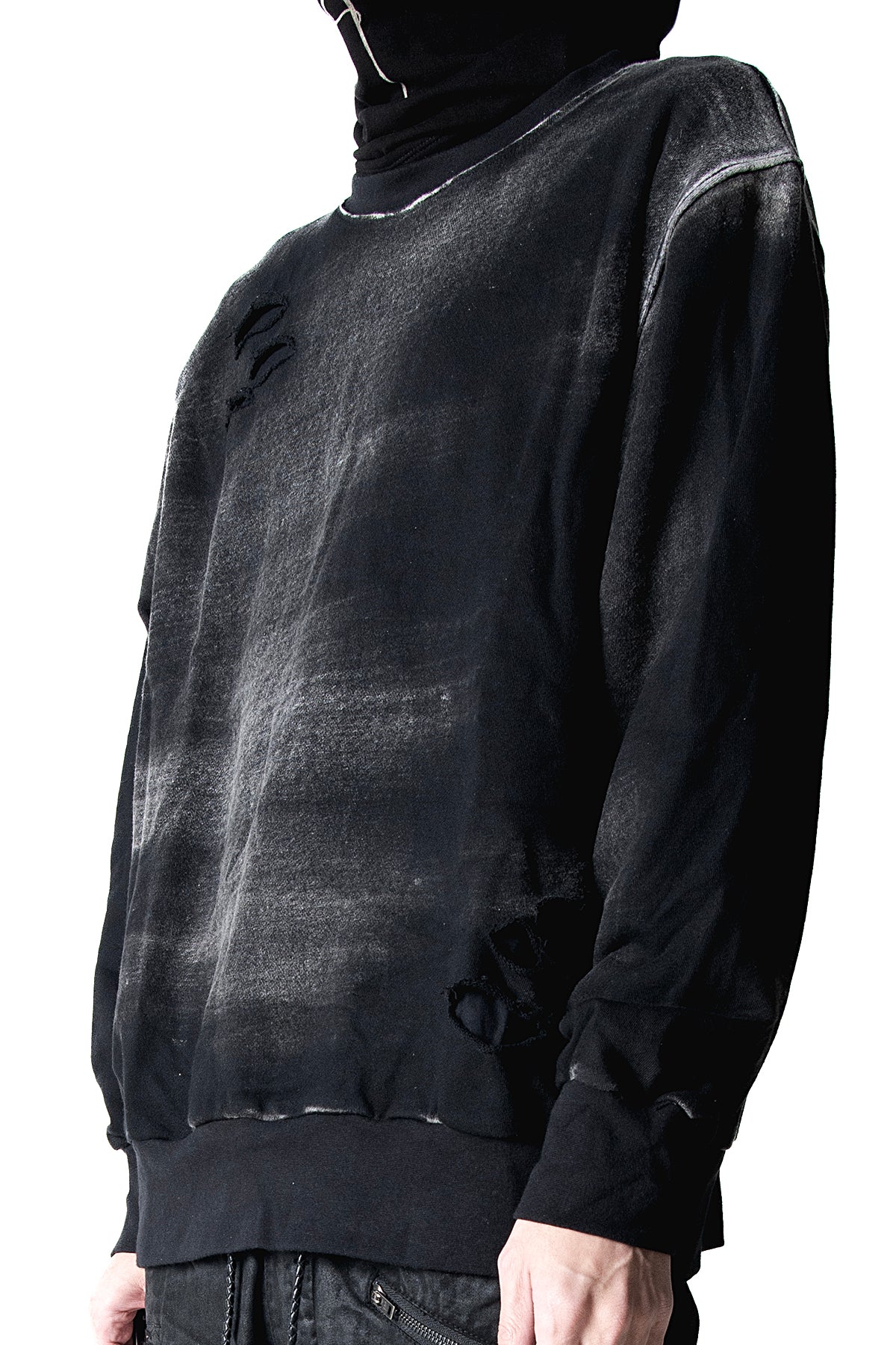 2502-TP07 Serpent Cross Pullover