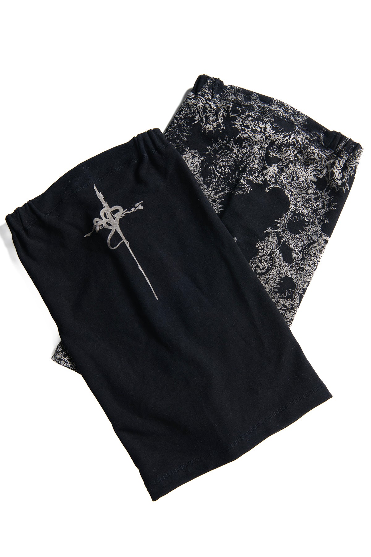 2502-ST05 Serpent Cross Neck Warmer