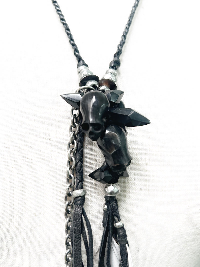 2501-AC07 Black Shadow Necklace 01