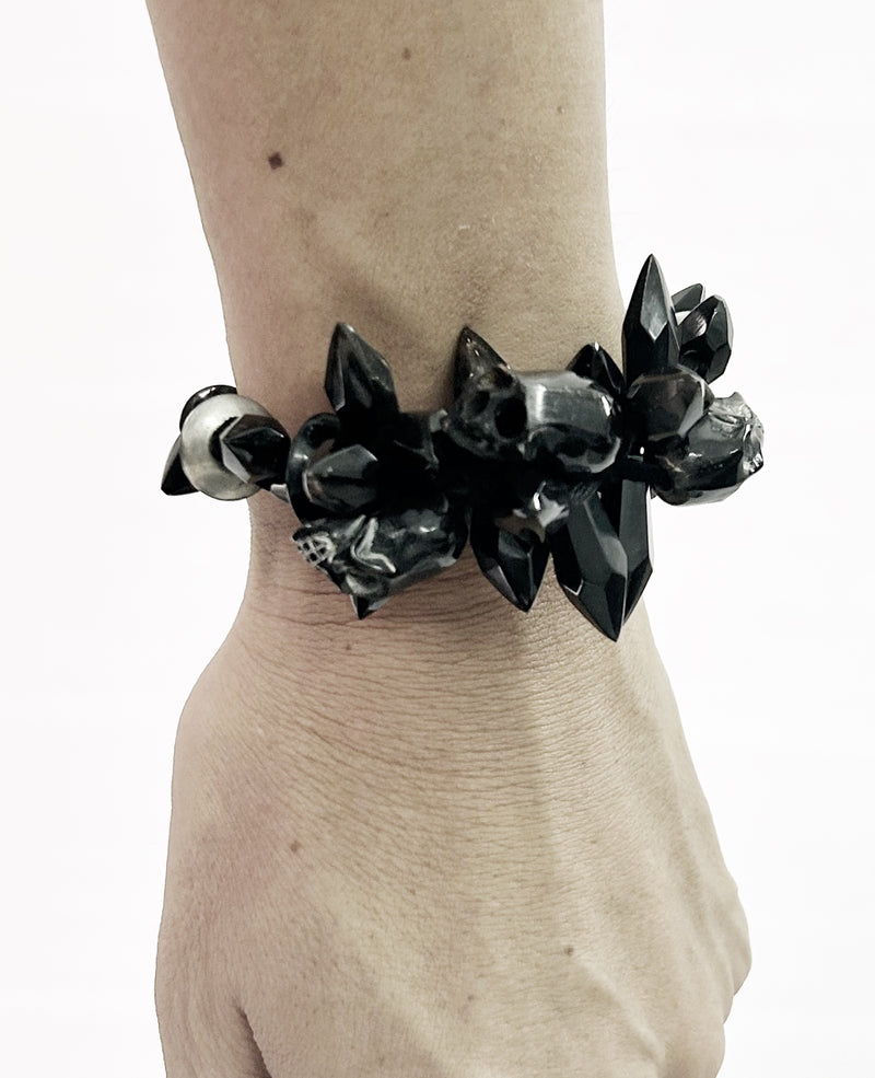 2501-AC03 BC-Black Shadow 02