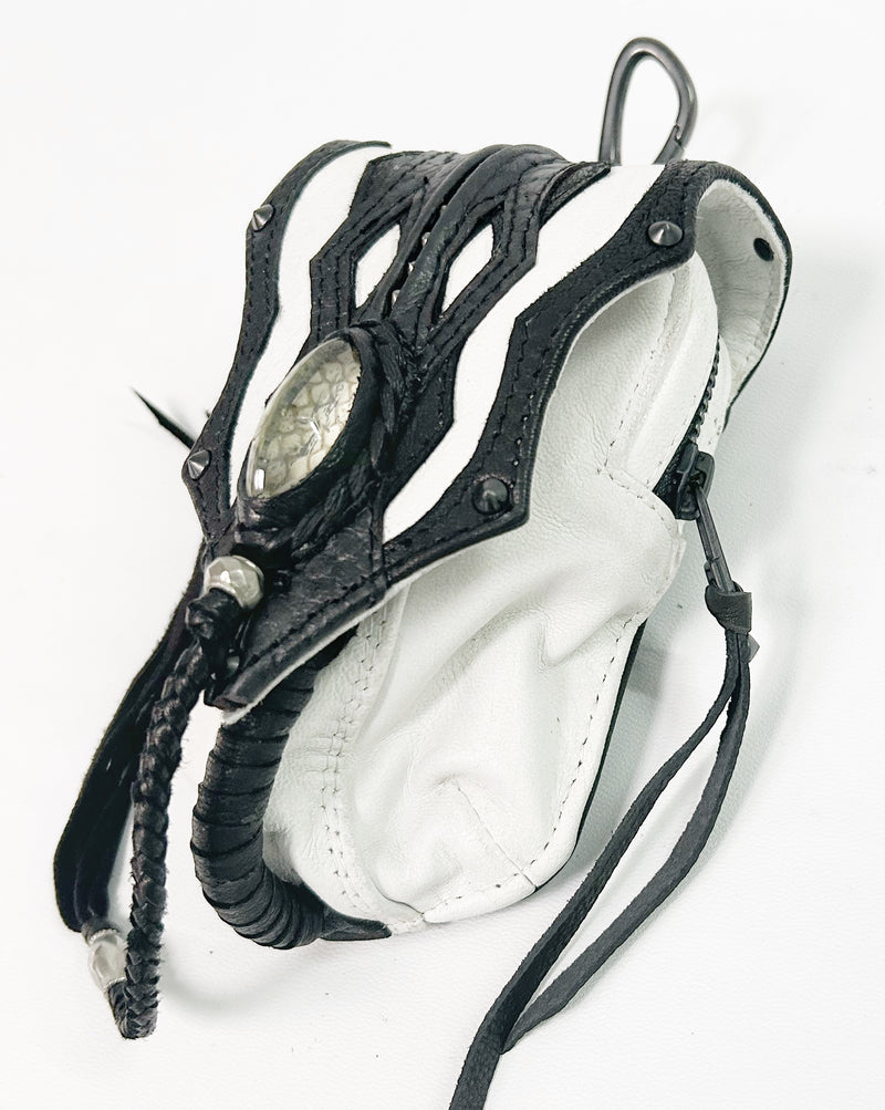 2501-BG17 SKB-MTDR 02/ CG_White