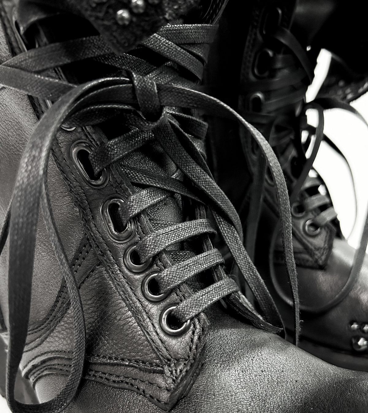 2402-BO02 Chrome Braided Boots 12