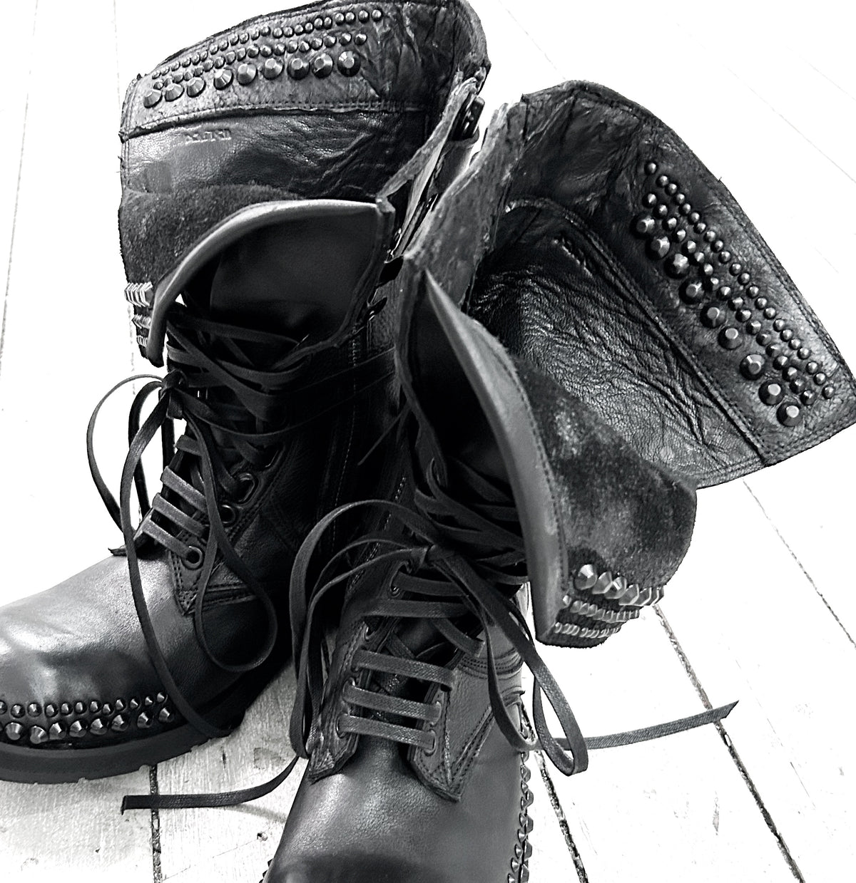 2402-BO02 Chrome Braided Boots 12