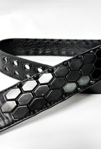 2402-BT04 BT-Black Honey 04