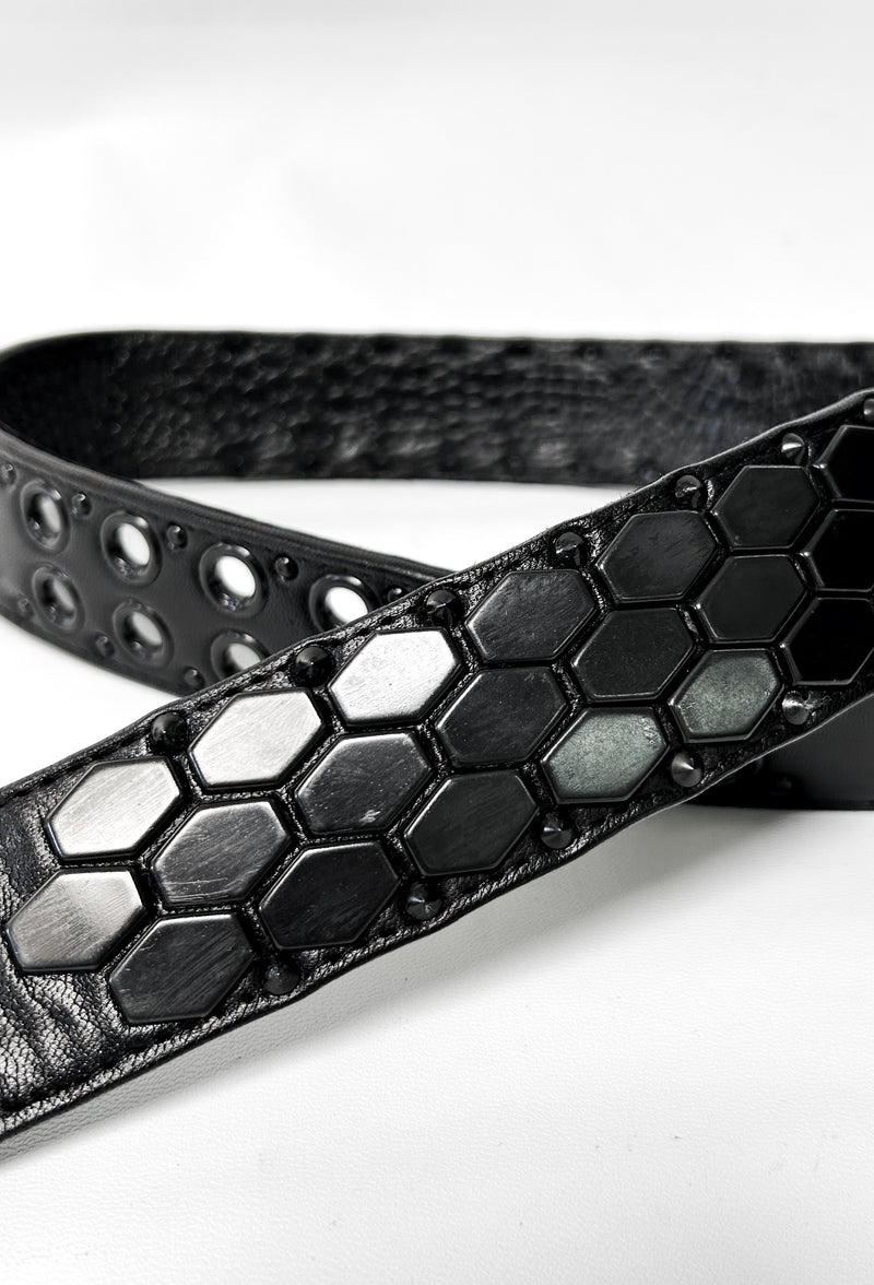 2402-BT04 BT-Black Honey 04