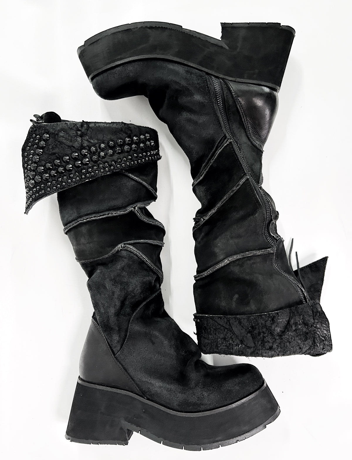 2501-BO13 Crush Platform Boots 01