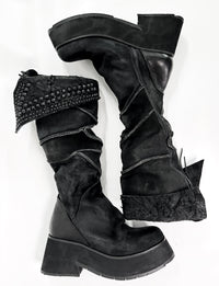 2501-BO13 Crush Platform Boots 01