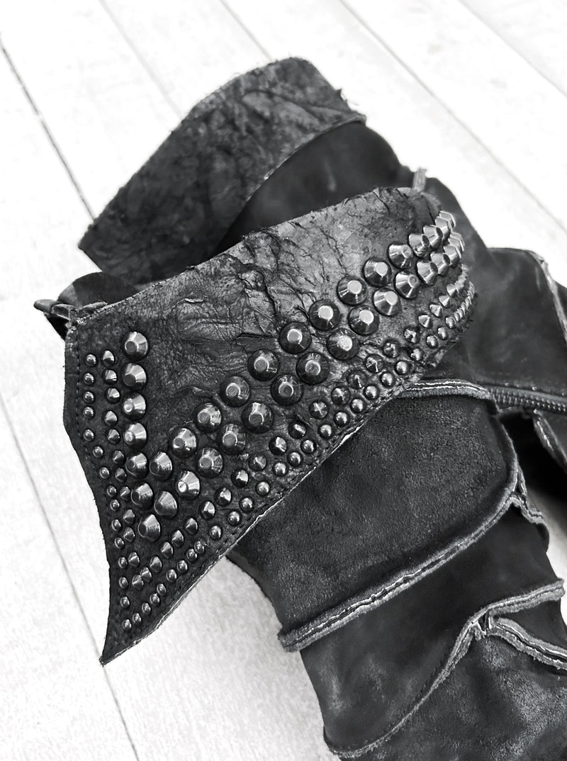 2501-BO13 Crush Platform Boots 01