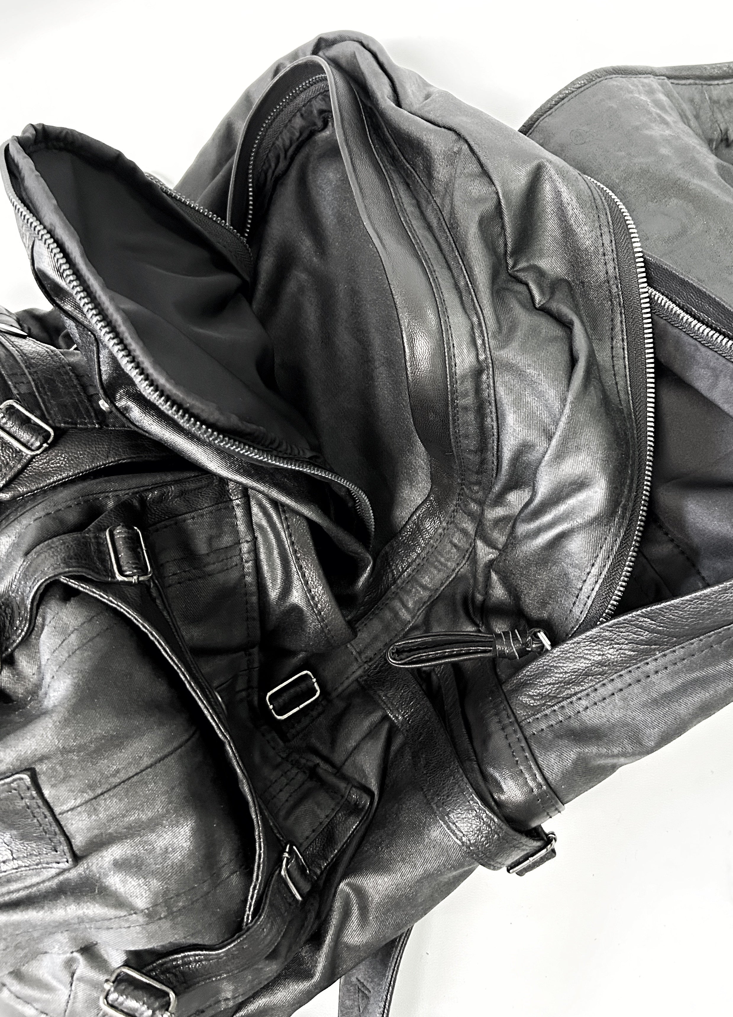 2402-BG01 Coating Canvas Backpack 02 – KMRii OFFICIAL ONLINE STORE