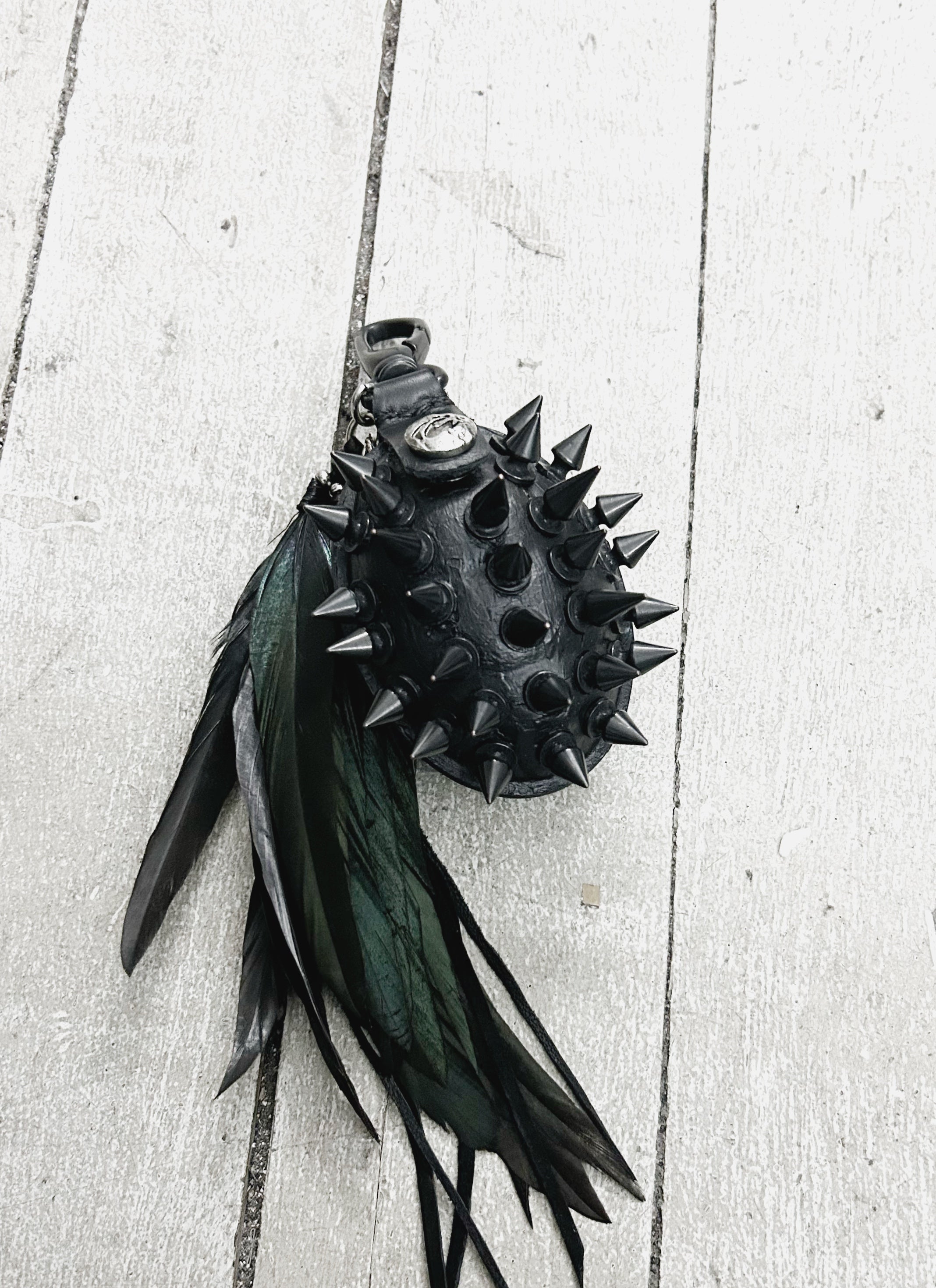 KMRii ケムリ 2502-AC01 Killer Blow 02 BLK フック コインケース