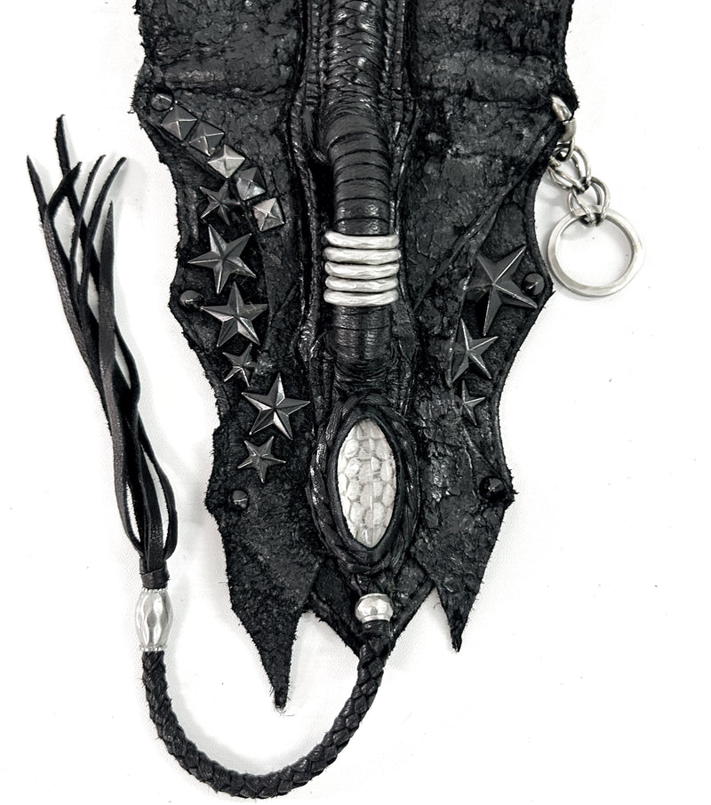 2502-W03 WC-Black Star 02