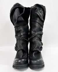 2502-BO01 Crush Layered Boots
