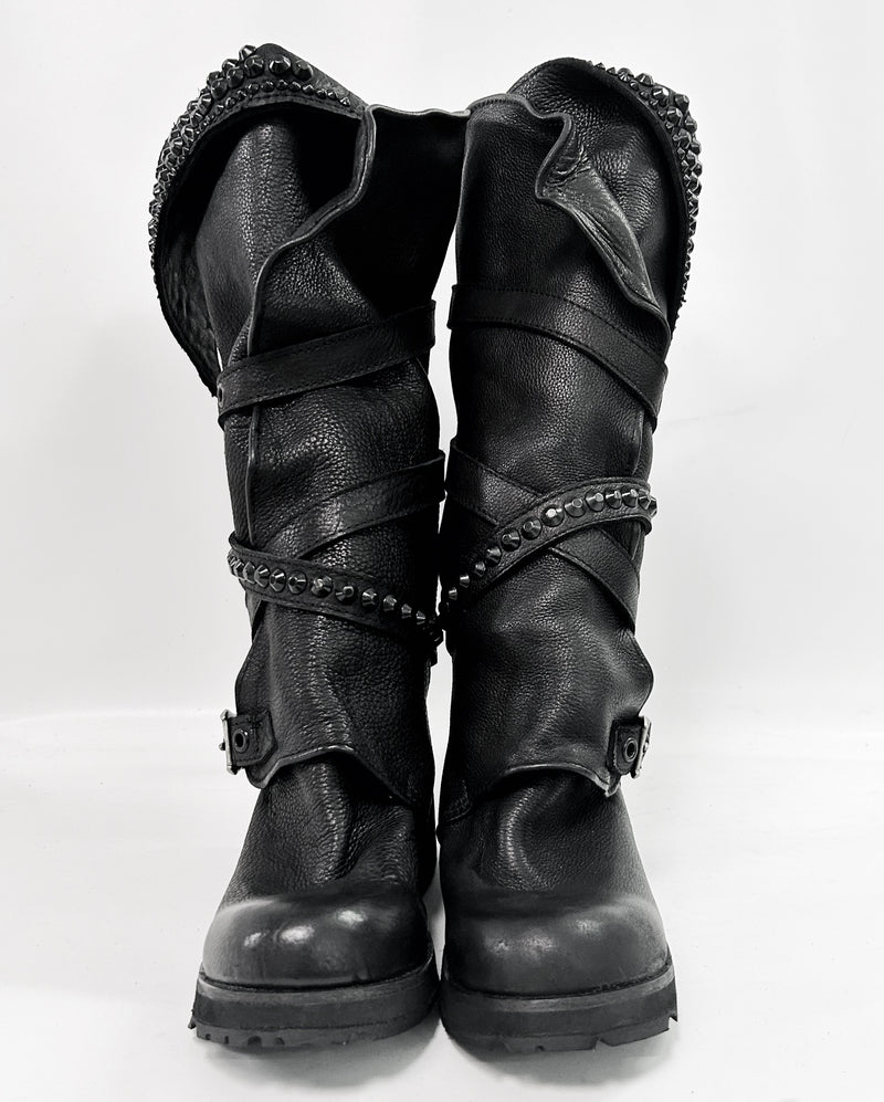 2502-BO01 Crush Layered Boots