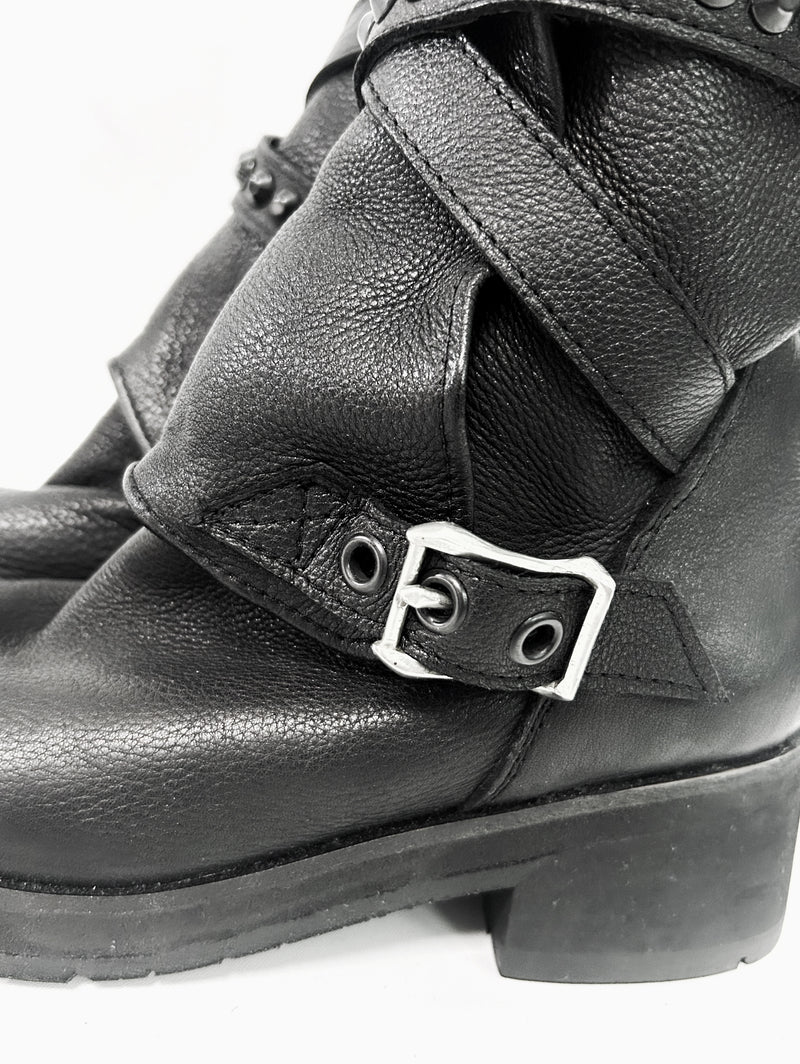 2502-BO01 Crush Layered Boots