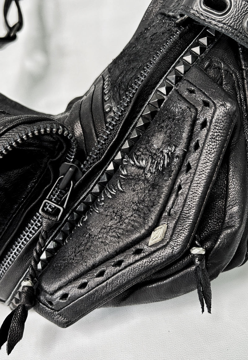 2002-BG01 KB-Shoulder / Black Raven 02