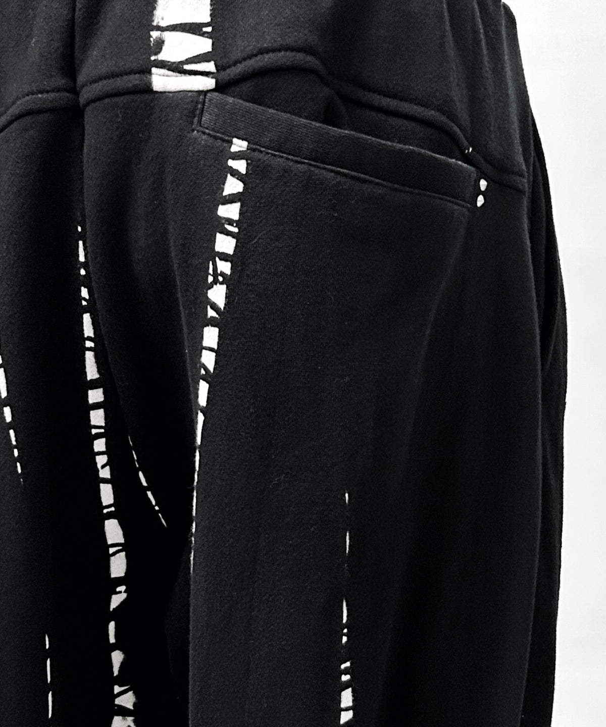 2502-PT11 Shadow Vine Track Pants