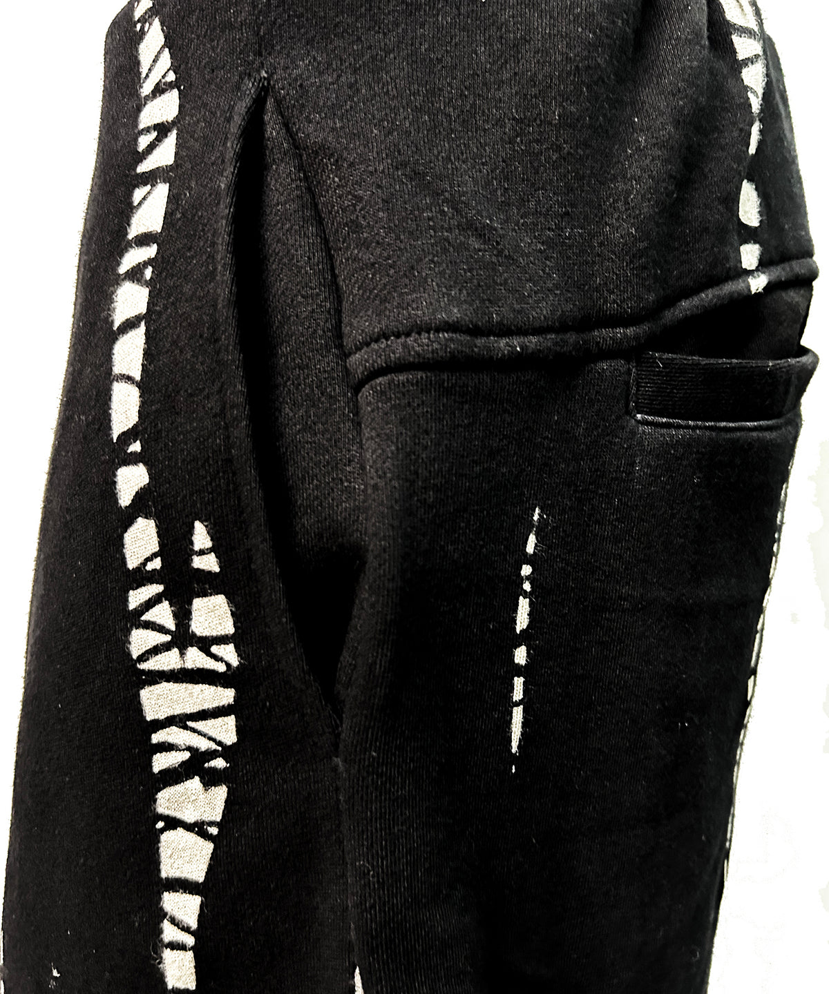 2502-PT11 Shadow Vine Track Pants