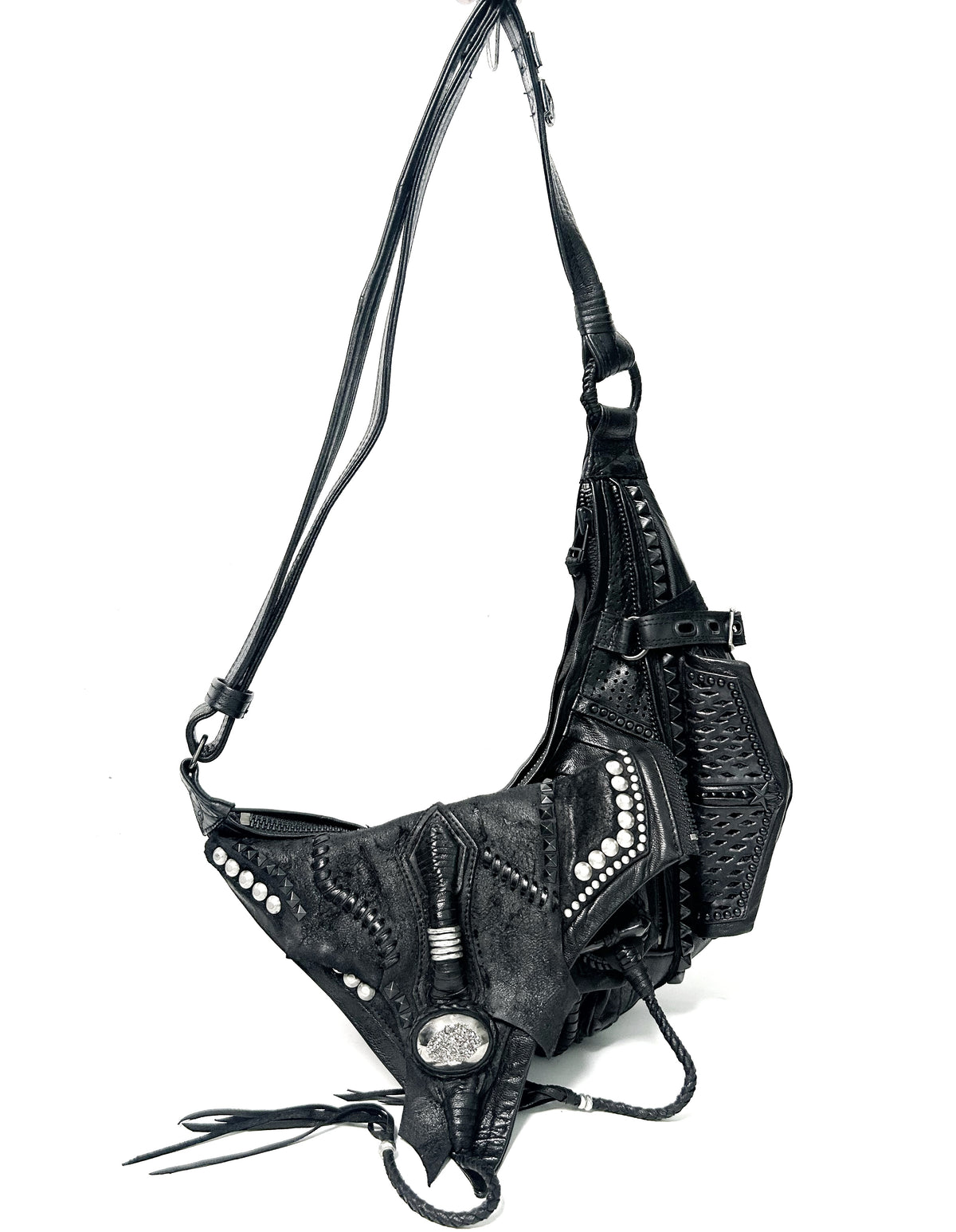 1302-BG13 KB-Shoulder White Estoc