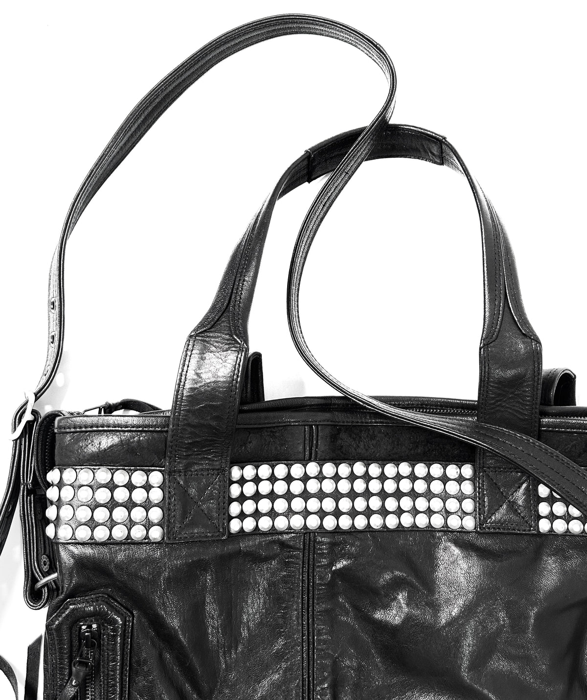 1301-BG02 White Estoc Tote