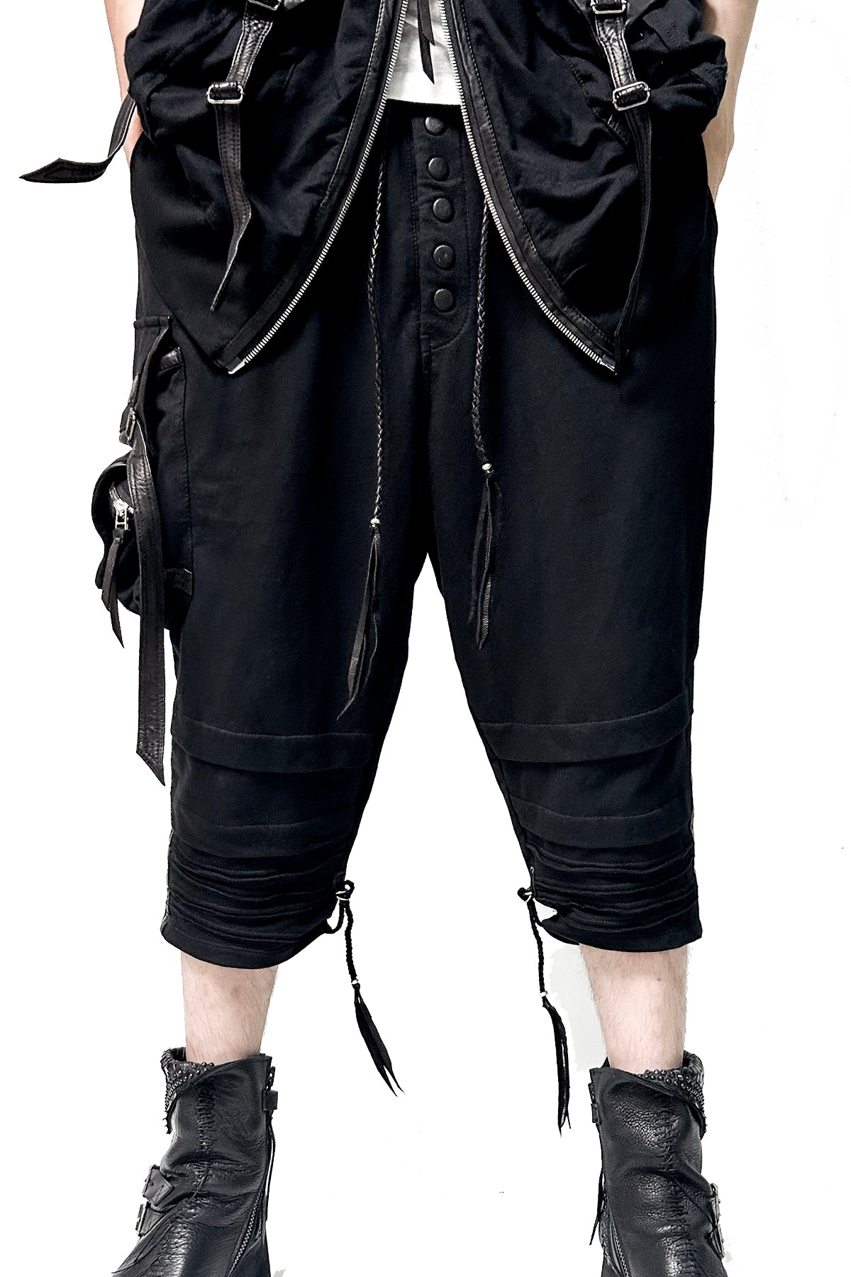 2502-PT16 Black Raven Pants 05