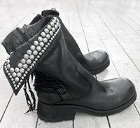 2402-BO06 Crush Braided Boots 03