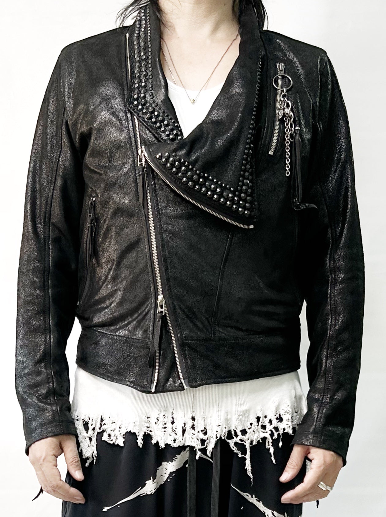 KMRii ケムリ 2500 SS25 Black Metal Rider – KMRii OFFICIAL ONLINE STORE