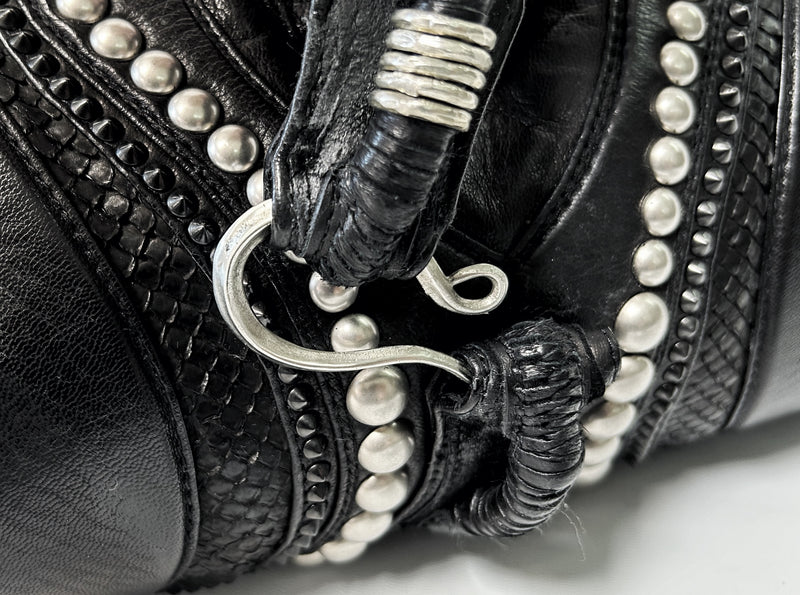 2402-BG02 Giger White Mercury 02