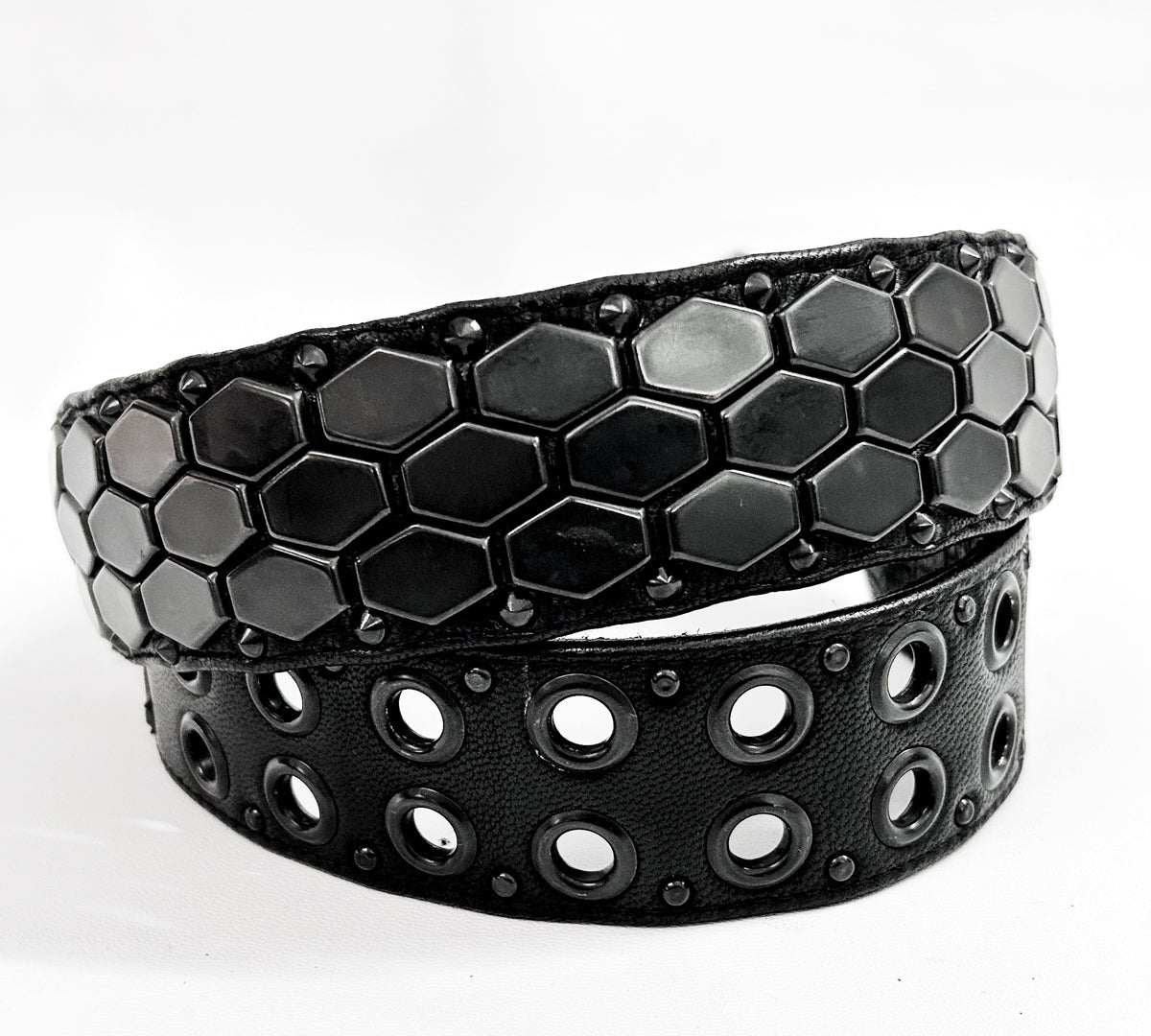 2402-BT04 BT-Black Honey 04