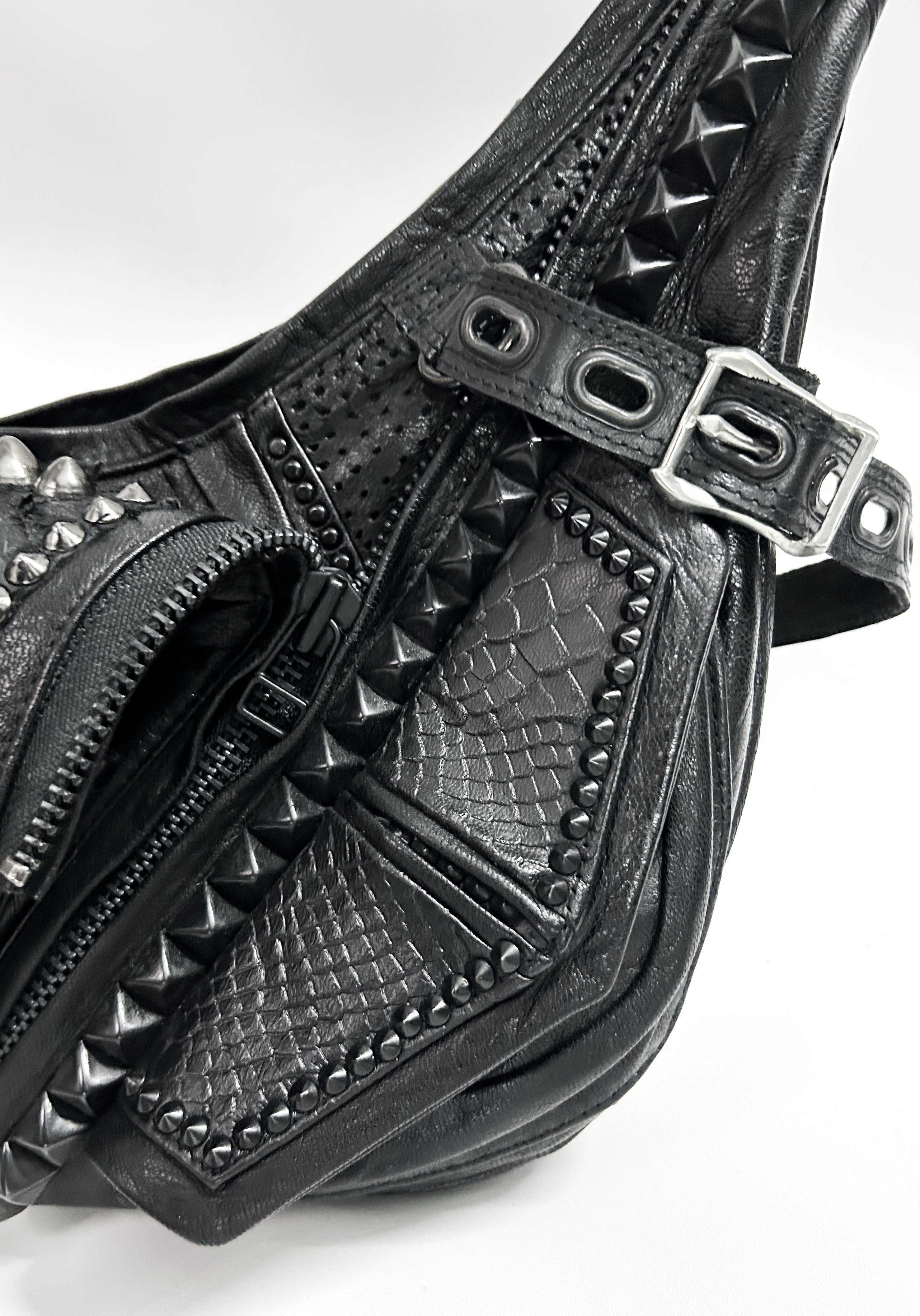 KMRii ケムリ KB-Shoulder Rhino レザー バッグ ショルダー – KMRii