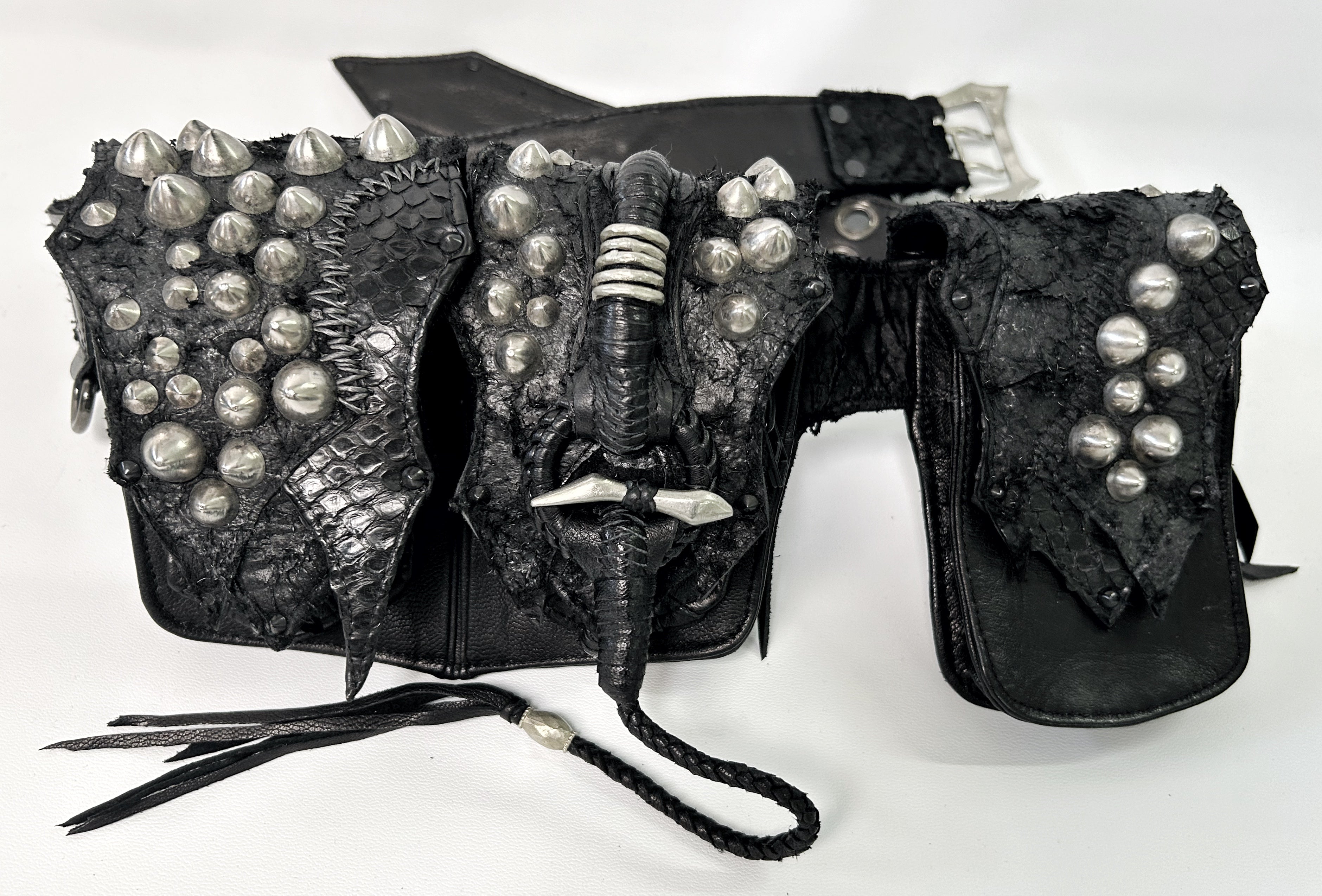 KMRii レザーホルスターベストkmrii leather bag KMRii レザーホルスターベストkmrii leather bag - メルカリ