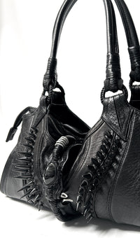 2502-BG16 Giger Black Killer