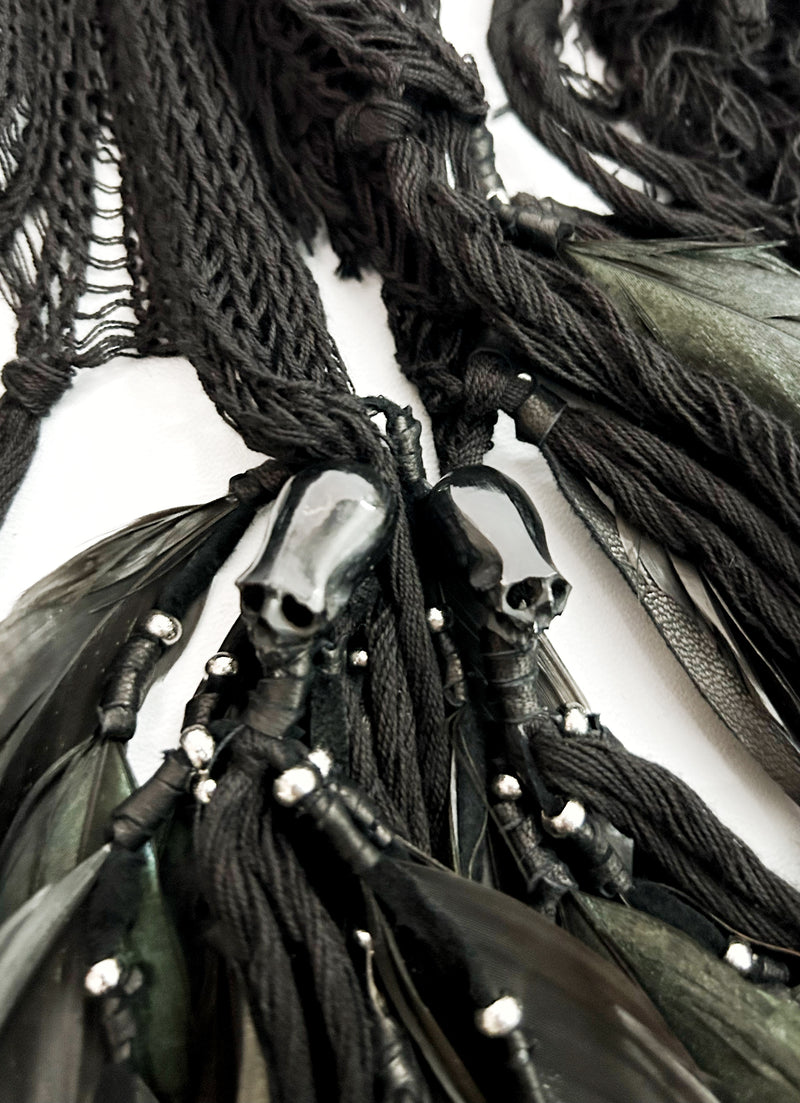 1402-ST05 Northern Light Knit Stole 02_BLK