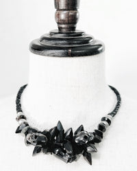 2501-AC11 Black Shadow Necklace 02