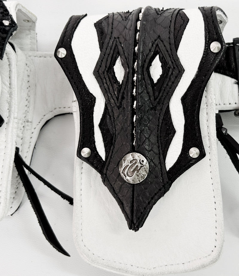 2501-BG08 KB-Grand Cross 02_White