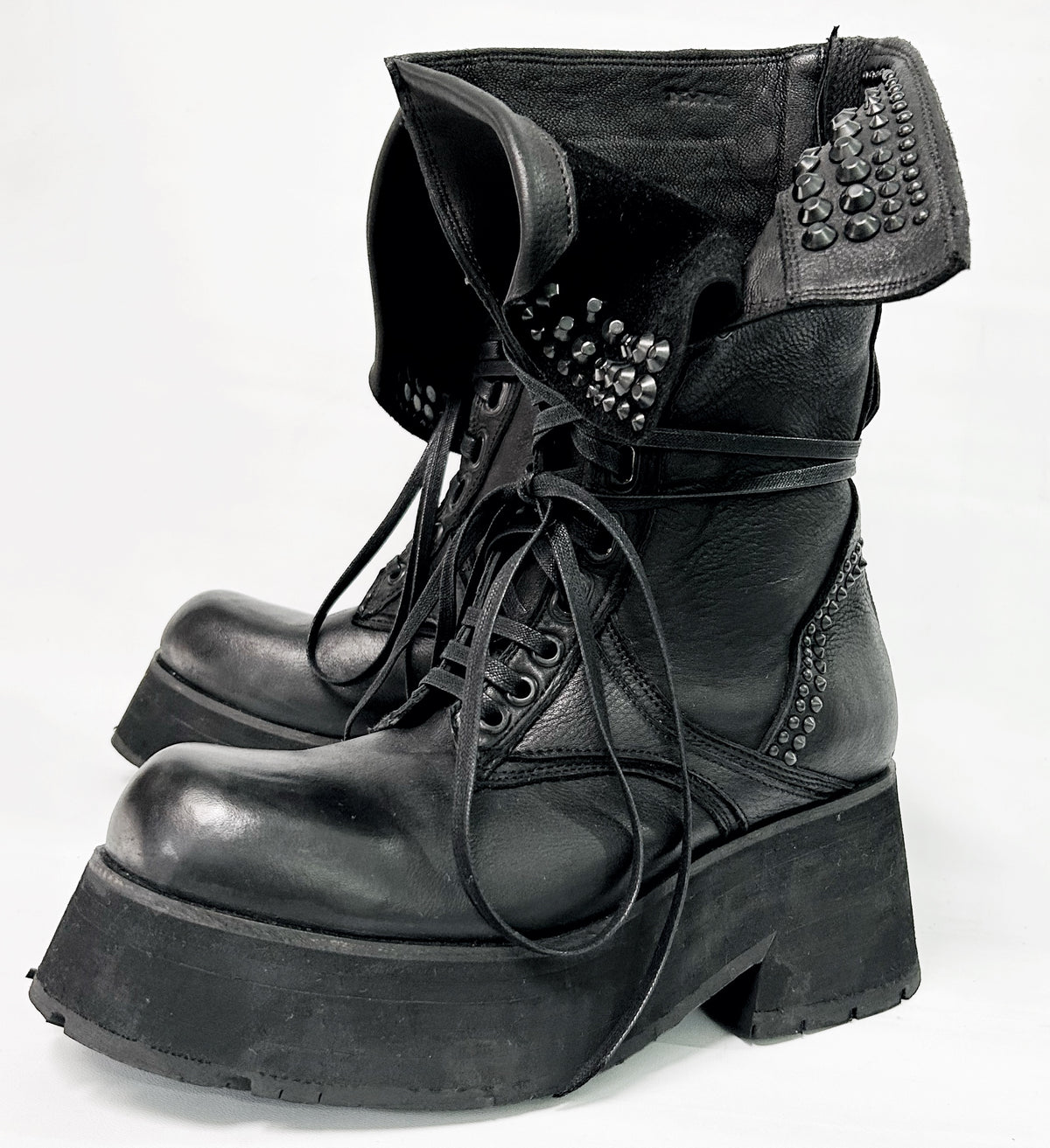 2501-BO05 Chrome Platform Boots