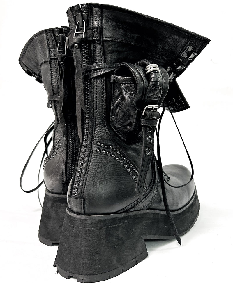 2501-BO05 Chrome Platform Boots