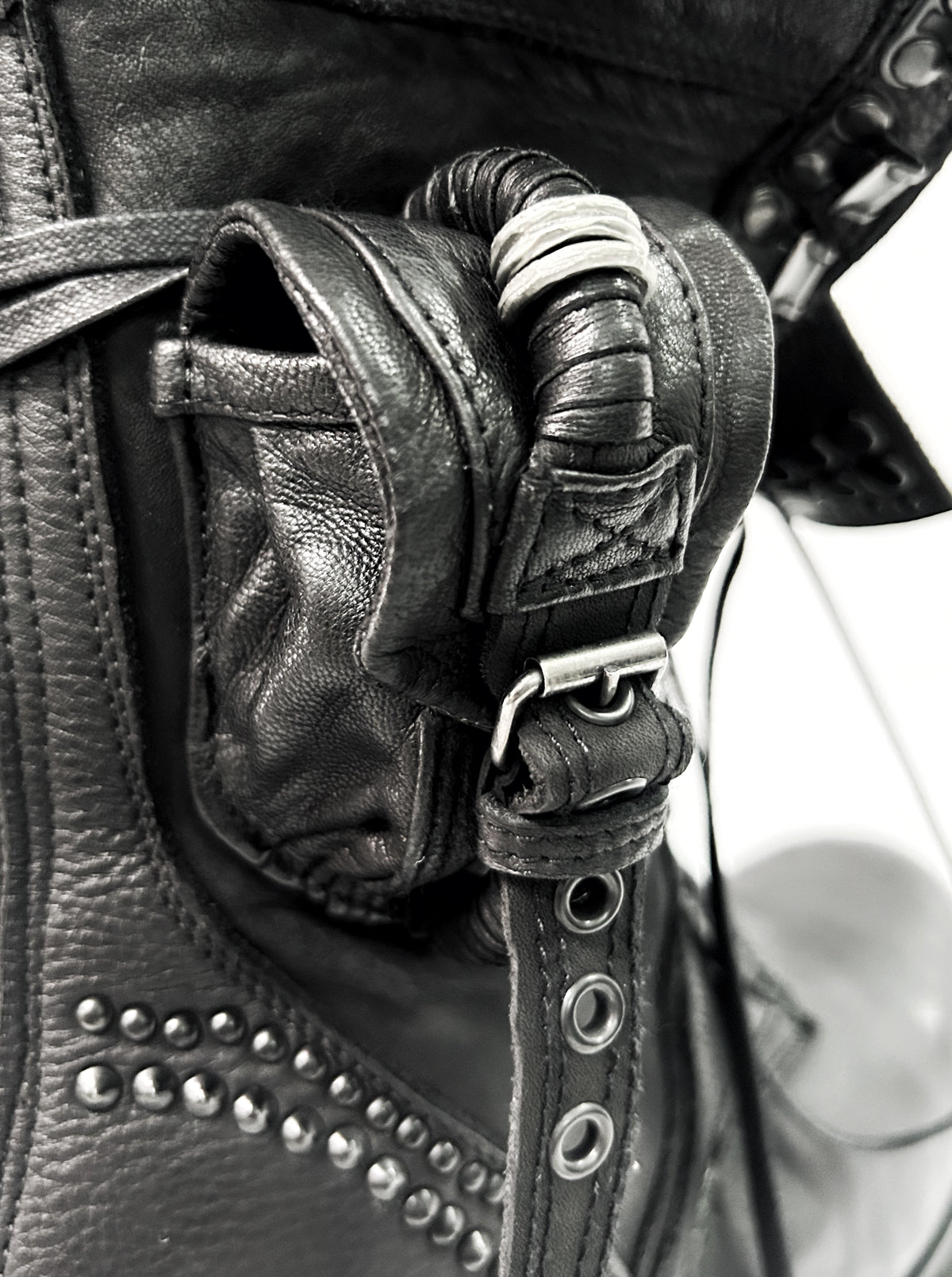 2501-BO05 Chrome Platform Boots